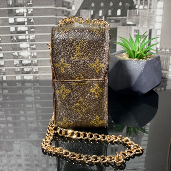 Louis Vuitton Accessories - Authentic Louis Vuitton Monogram Case